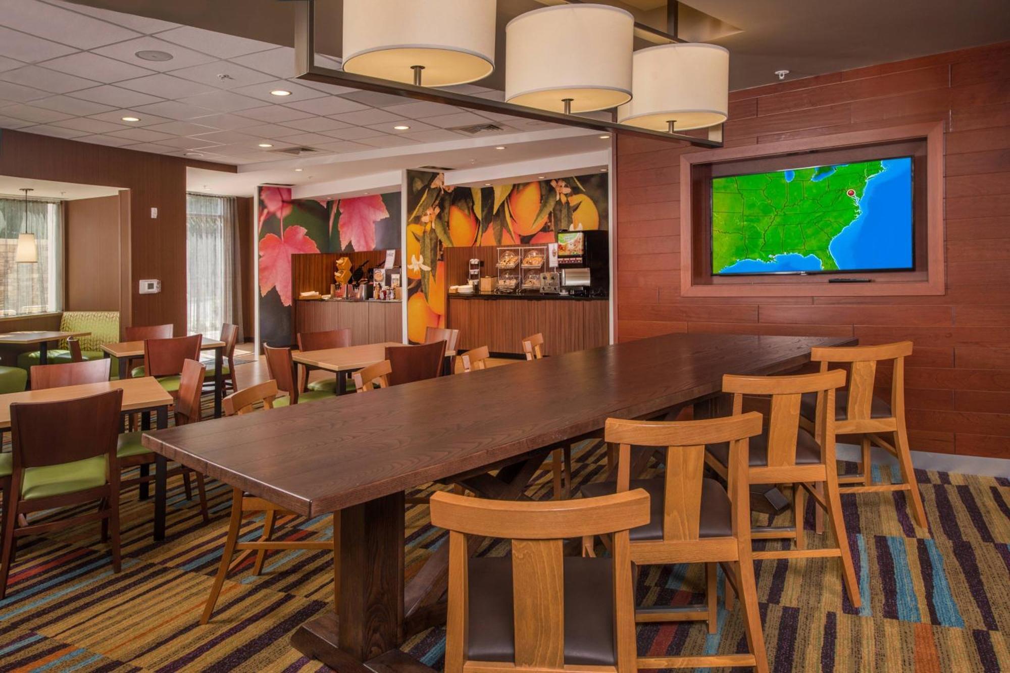 Fairfield Inn & Suites By Marriott Richmond Ashland Bagian luar foto